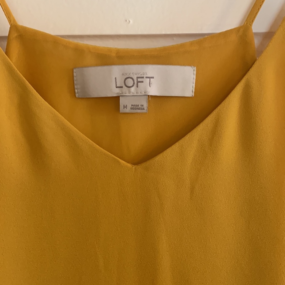 LOFT Strappy, Flowy Cami - Picture 4 of 6